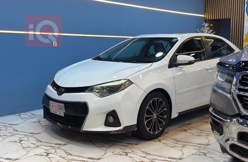 تويوتا كورولا